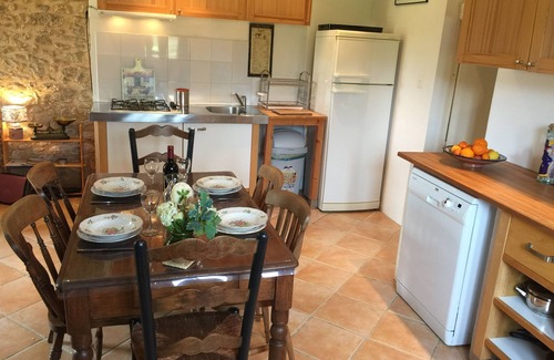 Pressignac-Vicq House | Perrot en Périgord : Charming house with large swimming pool