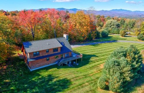 Waterbury House | Perry Hill Escape