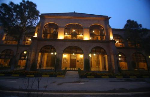 Peshawar Hotel | Peshawar Barracks Hotel Estb-1867