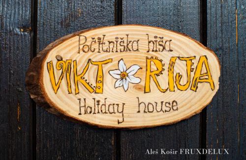 Jesenice House | Pet & Family Friendly House Viktorija - house near Golica with Triglav view