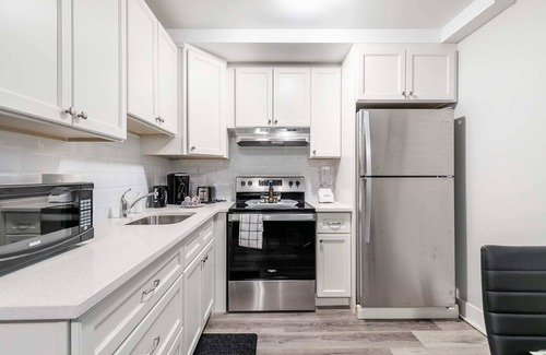 Central Hamilton Apartment | Pet-friendly 1BR Basement Condo—James Street North