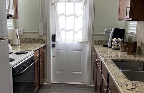 Fort King District House | Pet friendly 2-bdrm home minutes from the square