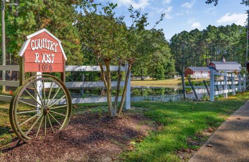 Skippers House | Pet-Friendly 3BR Lake House Firepit Pier