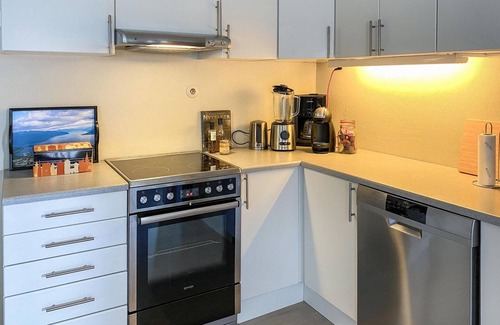 Vestnes Apartment | Pet friendly apartment in Tresfjord