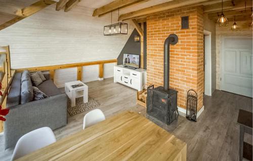 Surmowka Apartment | Pet Friendly Apartment In Sorkwity