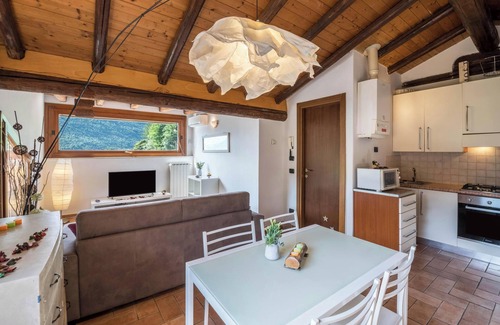 Sulzano Apartment | Pet-Friendly Apartment "Mansarda con vista lago" with Lake View, Pool, Wi-Fi & Terrace