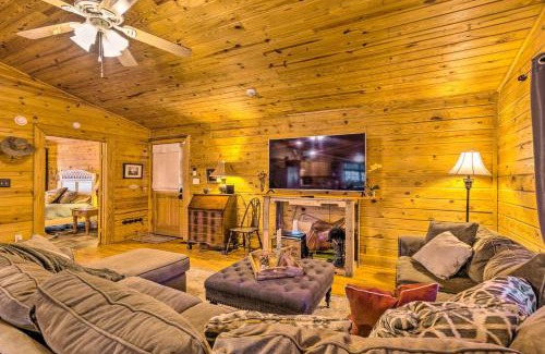 Cabot House | Pet-Friendly Cabot Cabin with Fenced Yard!