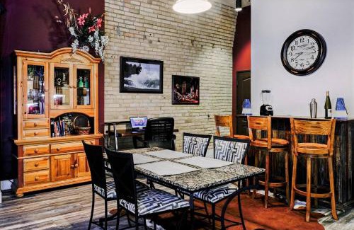 Canal Park House | Pet-friendly Canal Park Condonear Lakewalk Pool