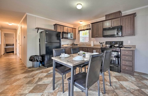 Cassopolis Cabin | Pet-Friendly Cassopolis Escape w/Lake Access