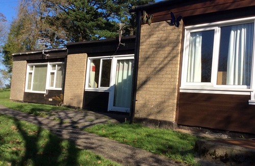 Kilkhampton Ski Chalet | Pet Friendly Chalet.4The Hillside Penstowe Park