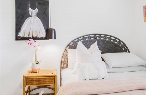 Tewantin Apartment | Pet friendly | Child friendly | Family home | A/C | 2 bedroom | 2 bathrooms