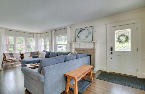 Roselawn Finance House | Pet-Friendly Cincinnati Retreat with Hot Tub