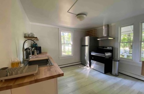 Millbrook Cottage | Pet-friendly Cottage at Historic Millbrook Farm Estate
