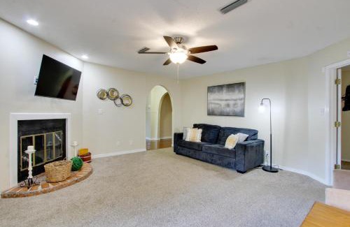 Daleville House | Pet-Friendly Daleville Home 3 Mi to Fort Novosel!