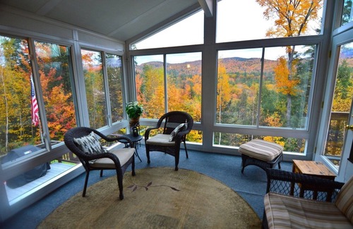 Thornton House | Pet Friendly Deluxe White Mountain Private Retreat for a memorable family vacation! (WV68T)