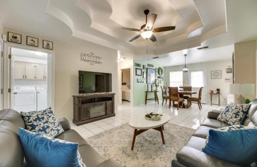 Edinburg Apartment | Pet-Friendly Edinburg Apartment with Pool Access!