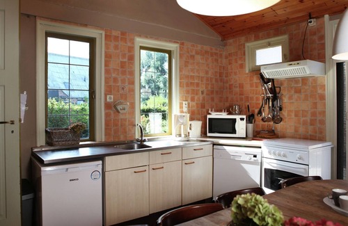 Eede Other | Pet-Friendly Farmhouse
