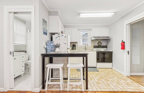Stone Harbor House | PET FRIENDLY! FRIDAY TO FRIDAY RENTAL.