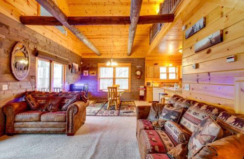 Garrison House | Pet-Friendly Garrison Retreat with Gas Fireplace!