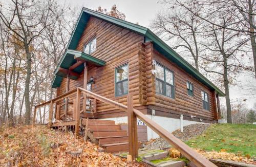 Garrison House | Pet-Friendly Garrison Retreat