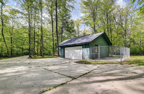 Michaywe Cottage | Pet-friendly Gem: Hike, Fish & Golf in Gaylord
