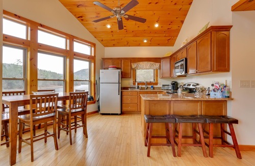 Hancock House | Pet-Friendly Hancock Home on the Delaware River!