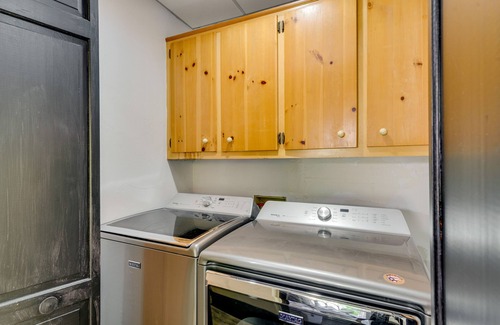 Hickory House | Pet-Friendly Hickory Vacation Rental w/Fire Pit!