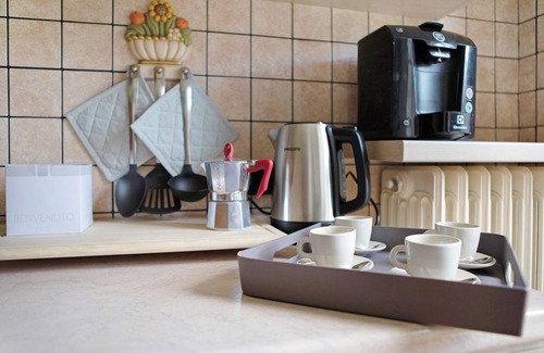 Runaz Apartment | Pet Friendly Holiday Apartment 'Casa Tua' with Mountain View, Garden & Terrace