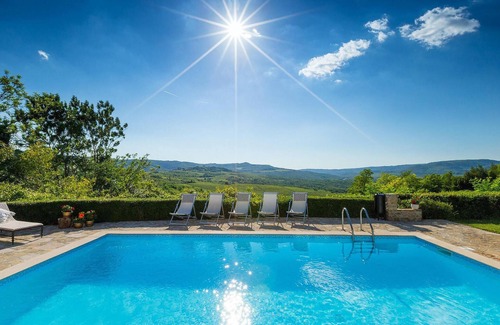 Motovun House | Pet friendly home in Motovun