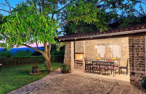 Motovun House | Pet friendly home in Motovun