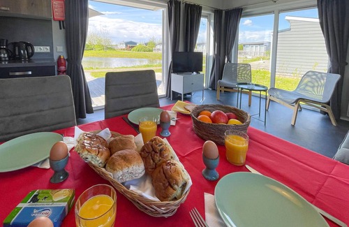 Lauwersoog House | Pet friendly home in Lauwersoog