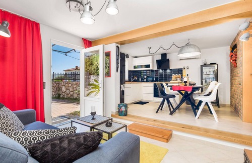 Barbat na Rabu House | Pet friendly home in Rab with WiFi