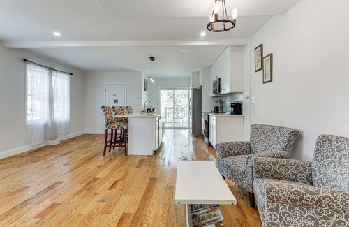 Avon Cottage | Pet-friendly Home w/Spacious Yard in Avon!