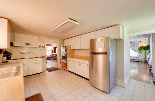 Hillsgrove House | Pet-Friendly Home with Game Room in Hillsgrove!