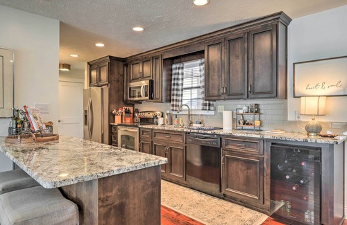 Eatonton House | Pet-Friendly Lake Sinclair Home w/Boat Dock!