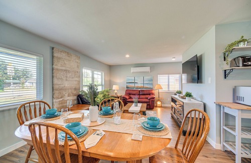 Moclips House | Pet-Friendly Moclips Home: Walk to Mocrocks Beach!