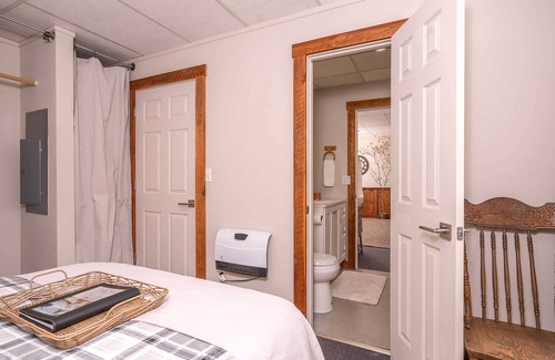 Noxon House | Pet-Friendly Noxon Escape w/ Deck & Fire Pit!