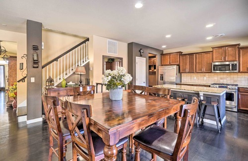 Parker House | Pet-Friendly Parker House Rental w/Home Gym!