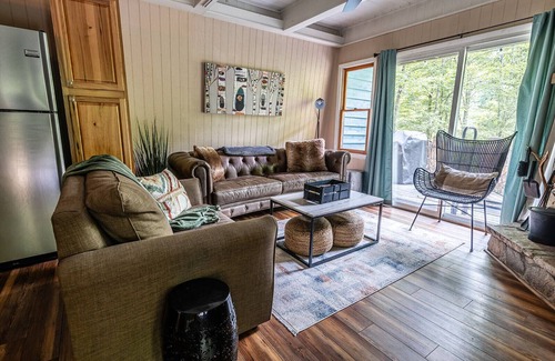Cataloochee Ranch Cabin | Pet-Friendly! Peaceful Cabin Retreat, Near Ski Resort, Close to Asheville