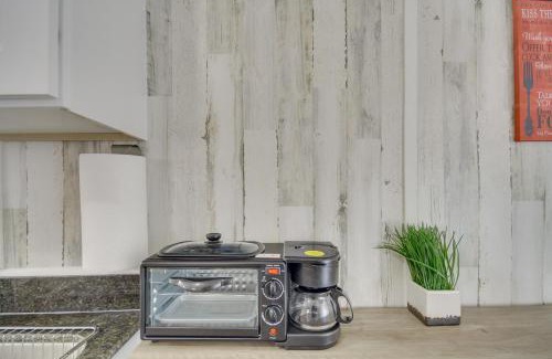 Picayune House | Pet-Friendly Picayune Tiny Home Near Space Center!