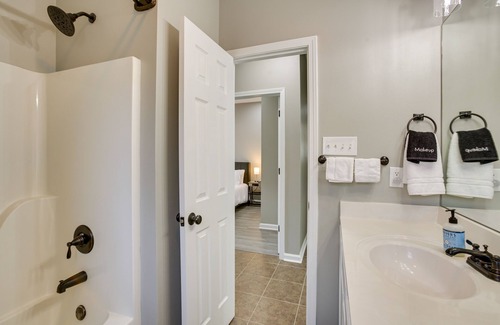 Ponchatoula House | Pet-Friendly Ponchatoula Home Rental w/ Pool!