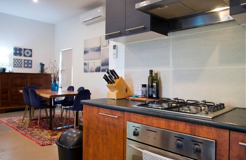 Bonnie Doon Cottage | Pet friendly rural escape for couples & families
