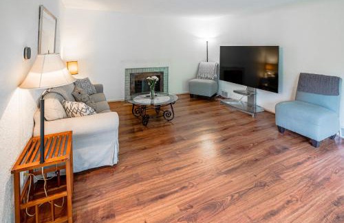 Highland House | Pet-Friendly St Paul Home Fireplace and Office Area