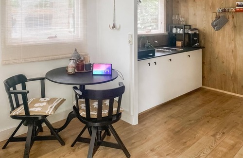 Hattemerbroek House | Pet friendly (sta)caravan