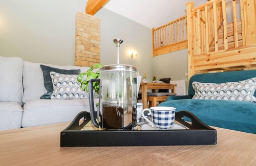 Bourton Cottage | PETALS PATCH, family friendly, with a garden in Lower Slaughter