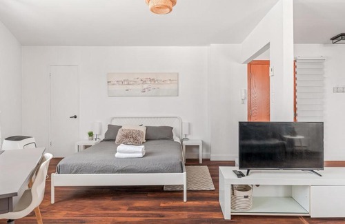 Maizerets Apartment | Petit Bonheur Limoilou, Parking