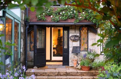 Hokuto House | Petit Hotel & Restaurant Old Age