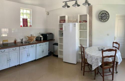 Cressonsacq Apartment | Petite maison à la campagne
