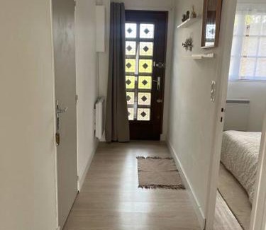 Neuilly House | Petite maison cosy en campagne