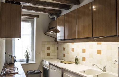 Nogent-le-Rotrou House | Petite Maison de Ville, Jusqu'à 6 Pers, au Coeur du Perche, Avec Jardin